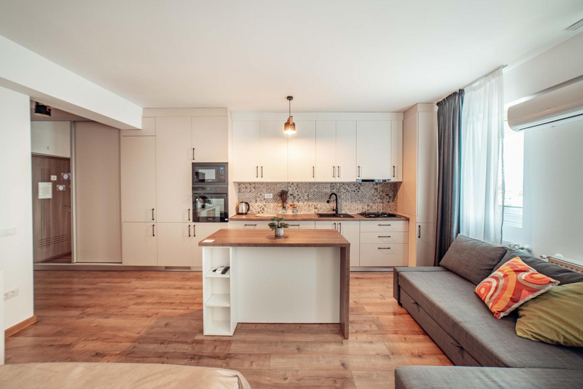 Cozy Apartments At Q Residence - Palas Mall ياش المظهر الخارجي الصورة