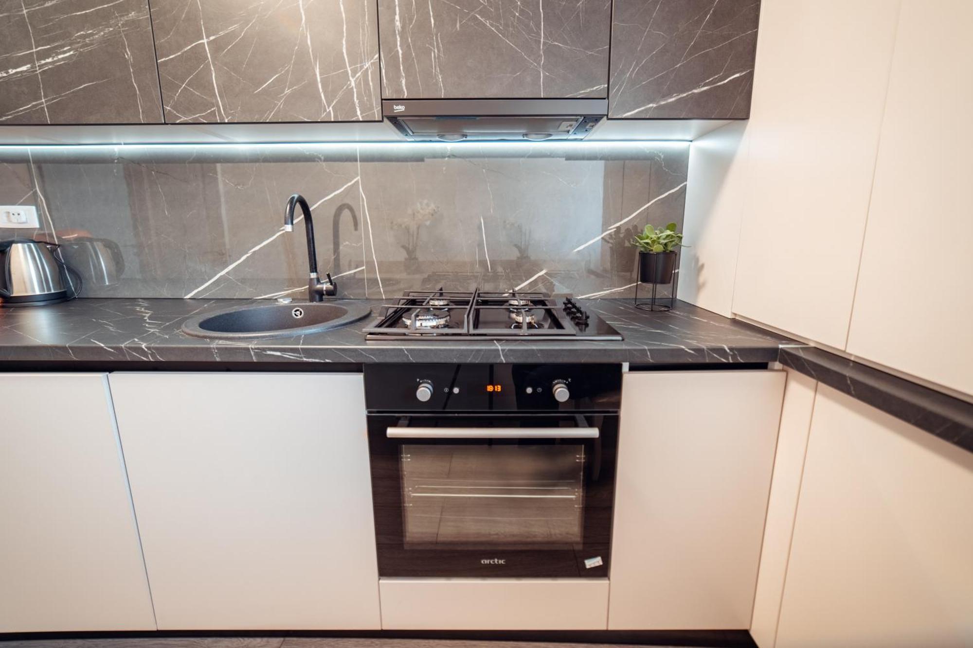 Cozy Apartments At Q Residence - Palas Mall ياش المظهر الخارجي الصورة