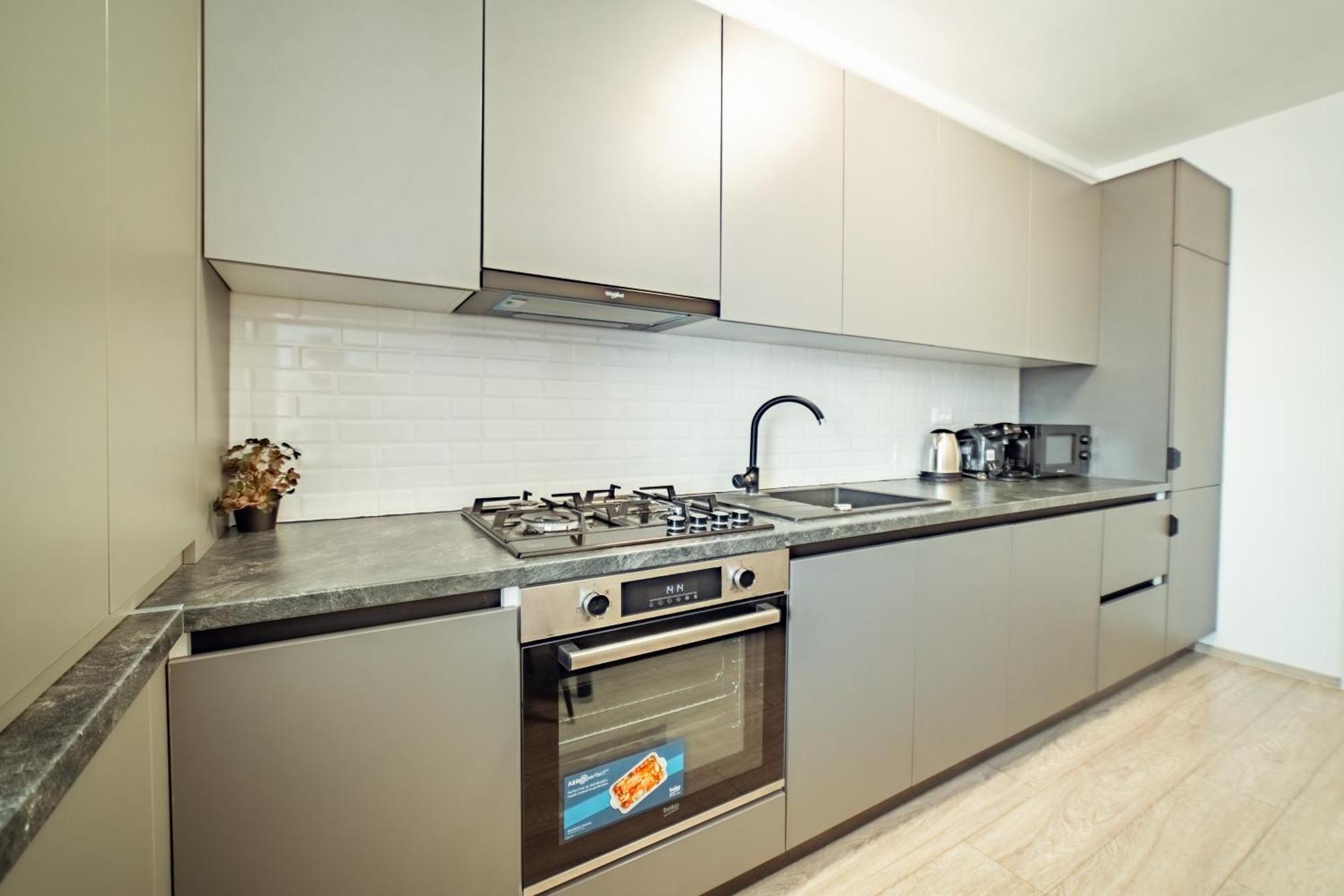 Cozy Apartments At Q Residence - Palas Mall ياش المظهر الخارجي الصورة